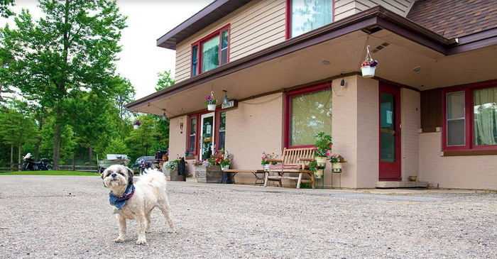 Bay View Motel (Delona Motel) - Web Listing